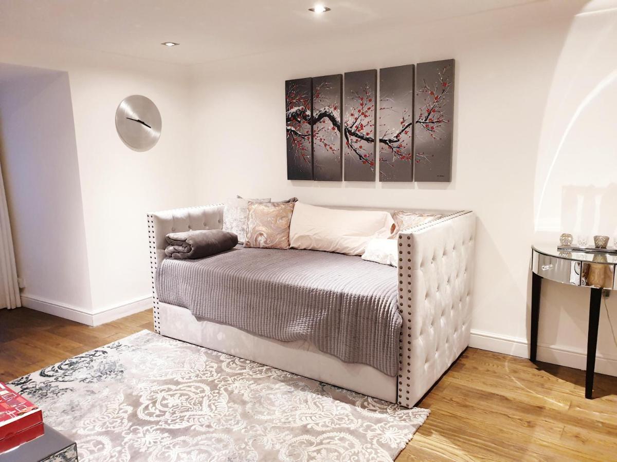 لندن Cozy Muswell Hill 1-Bedroom Flat المظهر الخارجي الصورة