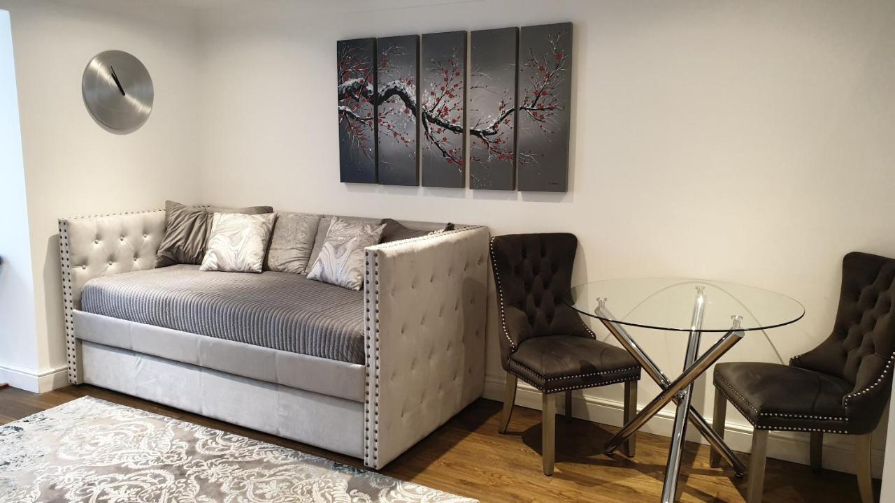 لندن Cozy Muswell Hill 1-Bedroom Flat المظهر الخارجي الصورة