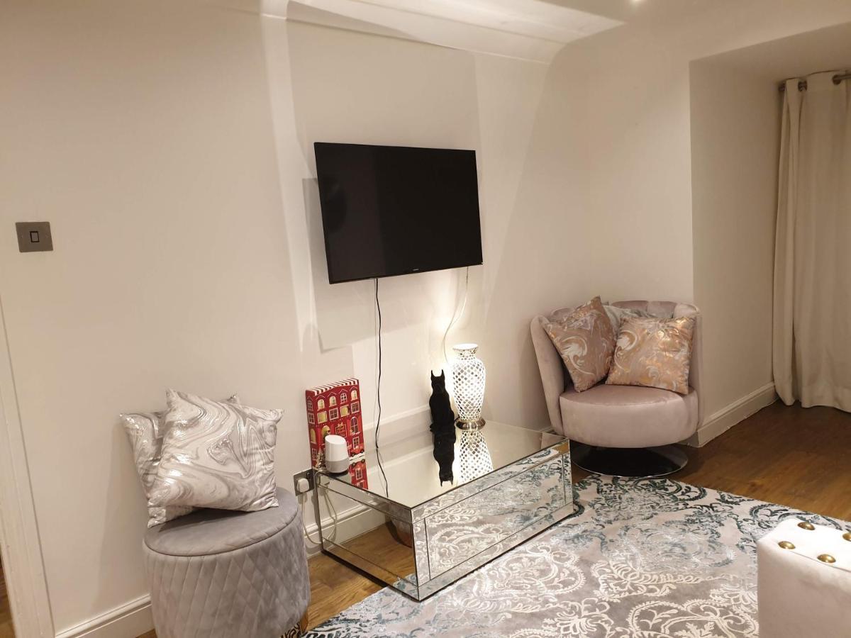 لندن Cozy Muswell Hill 1-Bedroom Flat المظهر الخارجي الصورة