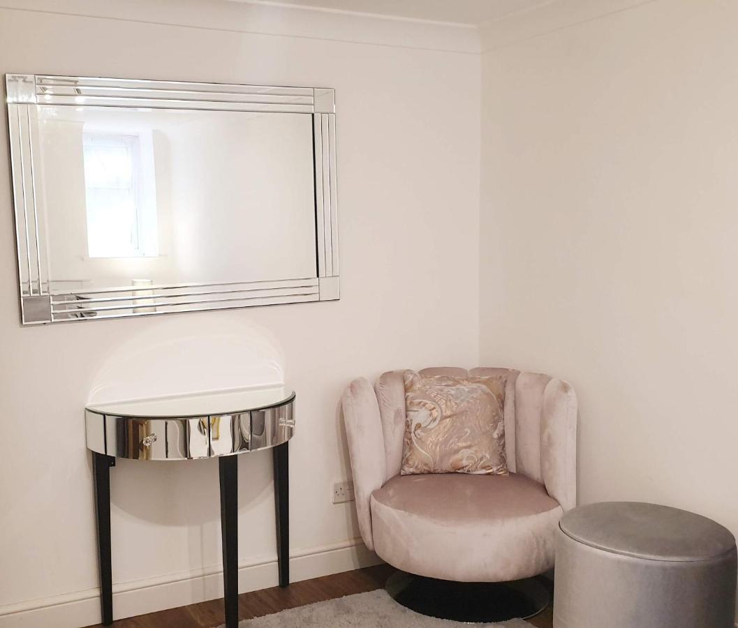 لندن Cozy Muswell Hill 1-Bedroom Flat المظهر الخارجي الصورة